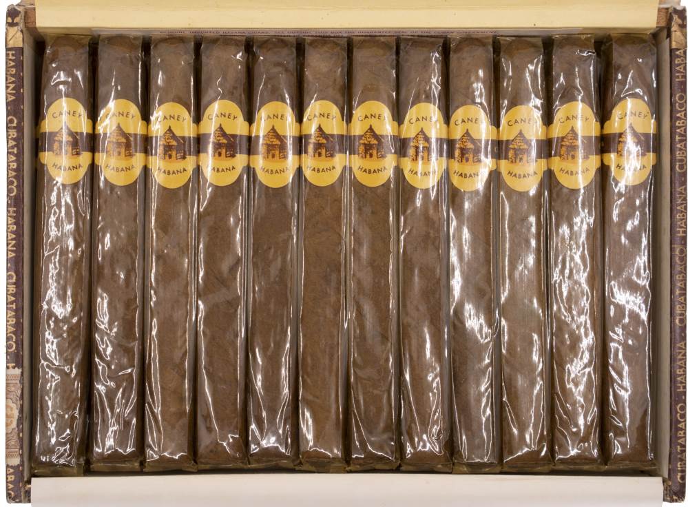 Caney Bouquet Finos packaging