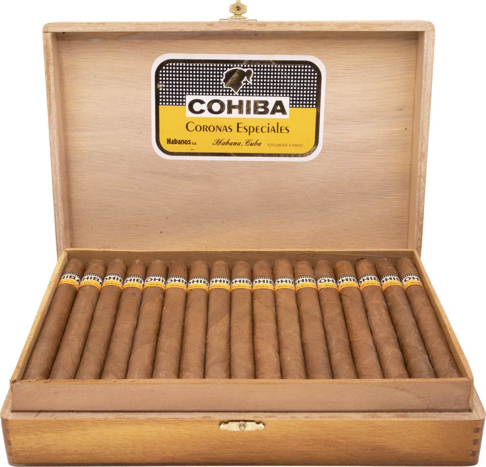 Cohiba Coronas Especiales packaging