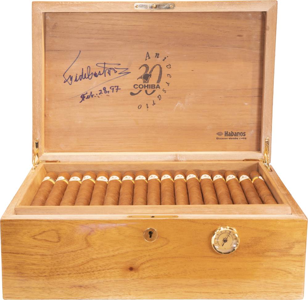 Cohiba 30 Aniversario Humidor packaging