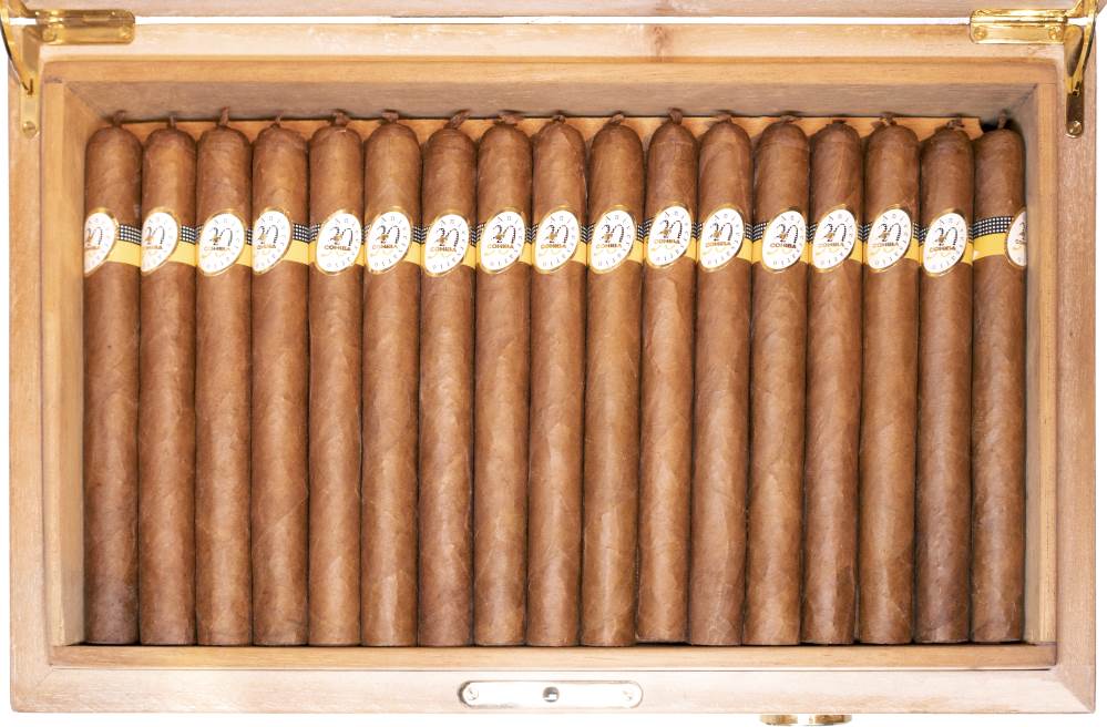 Cohiba 30 Aniversario Humidor packaging