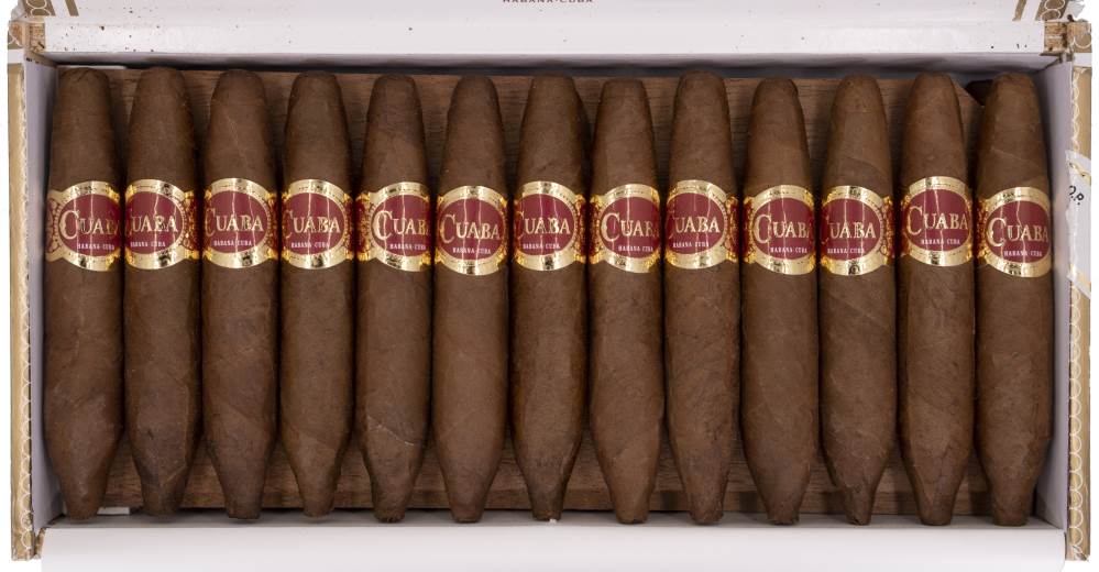 Cuaba Divinos packaging