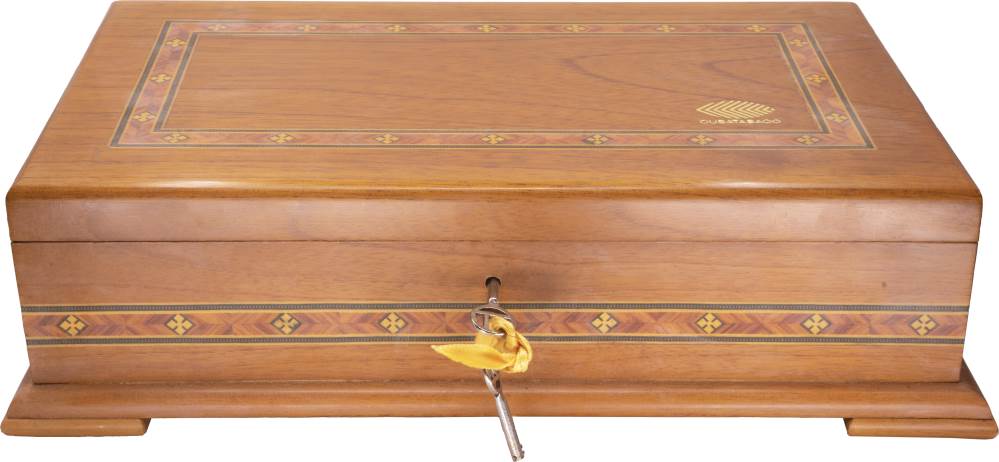 Cubatabaco 25 Aniversario Humidor packaging