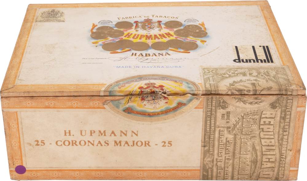 H. Upmann Coronas Major packaging