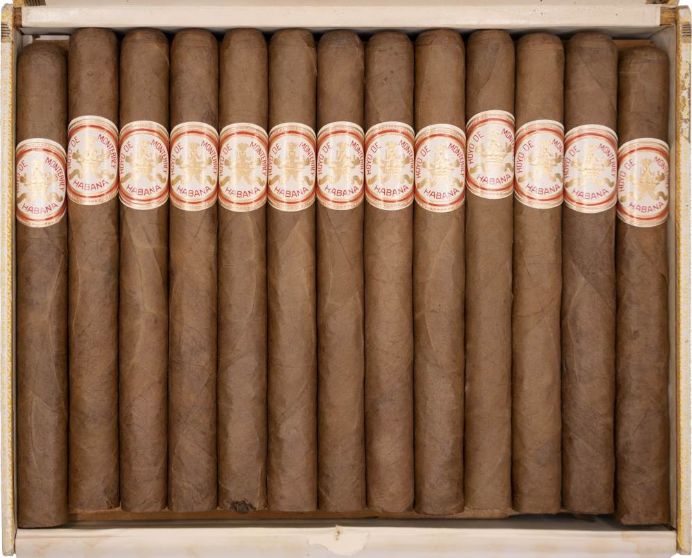 Hoyo de Monterrey Churchills packaging