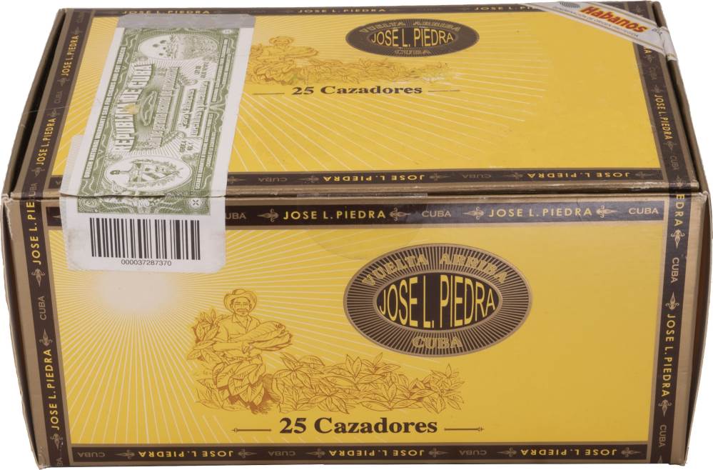 José L. Piedra Cazadores packaging