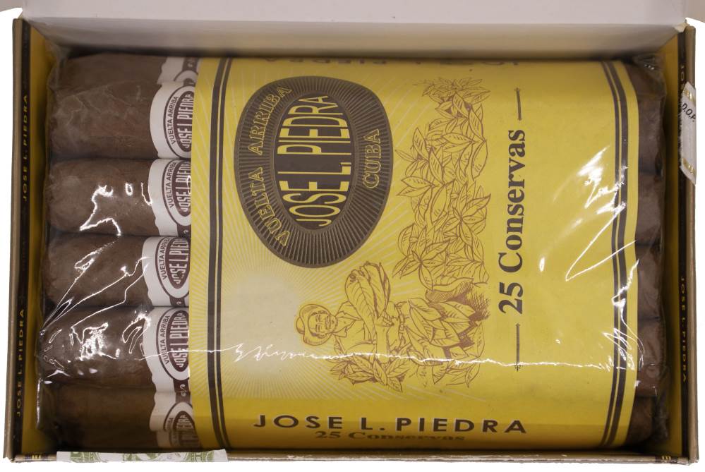 José L. Piedra Conservas packaging