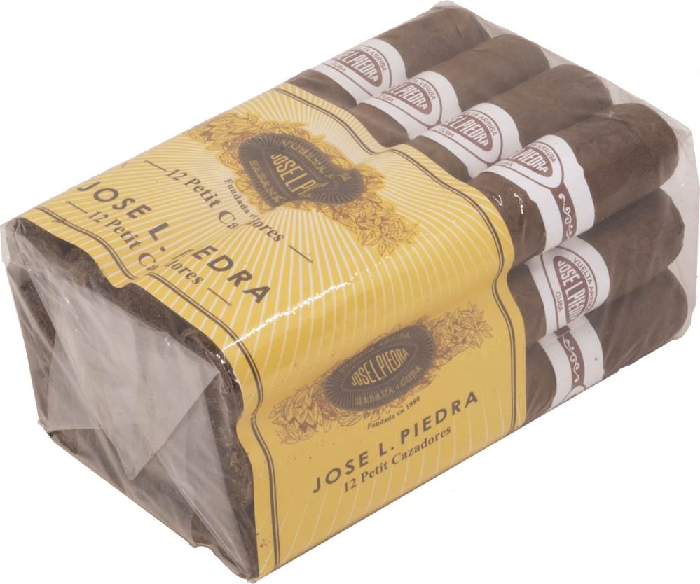 José L. Piedra Petit Cazadores packaging
