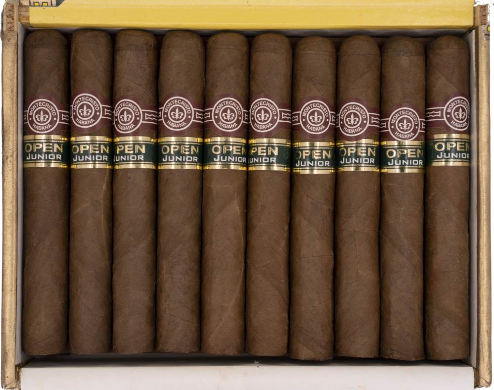 Montecristo Junior packaging