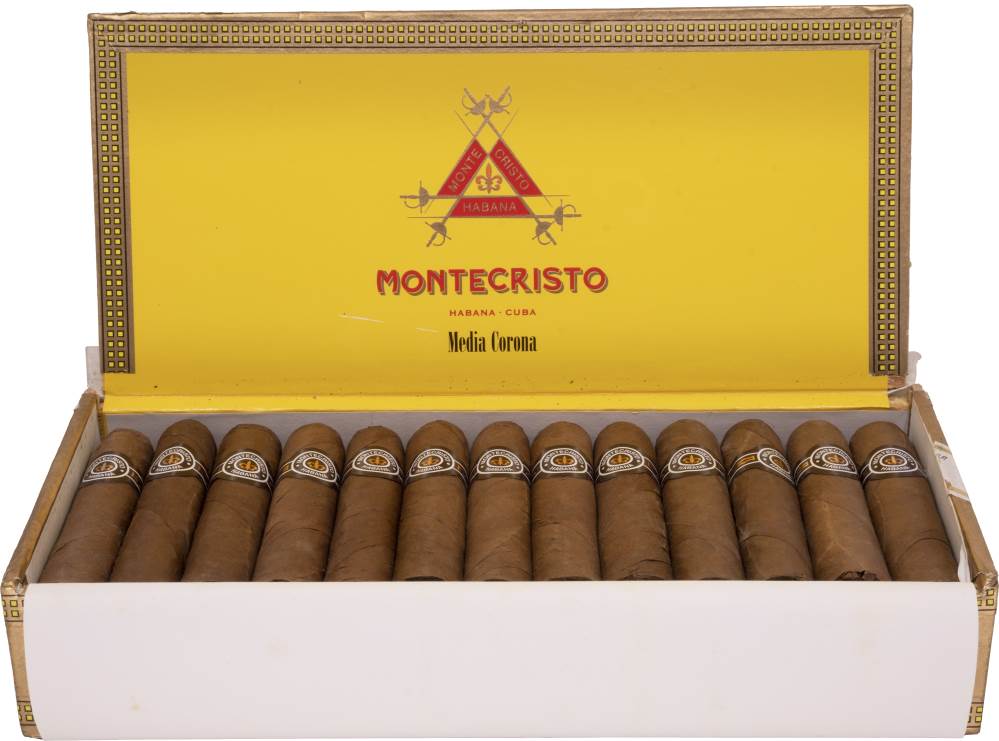 Montecristo Media Corona packaging