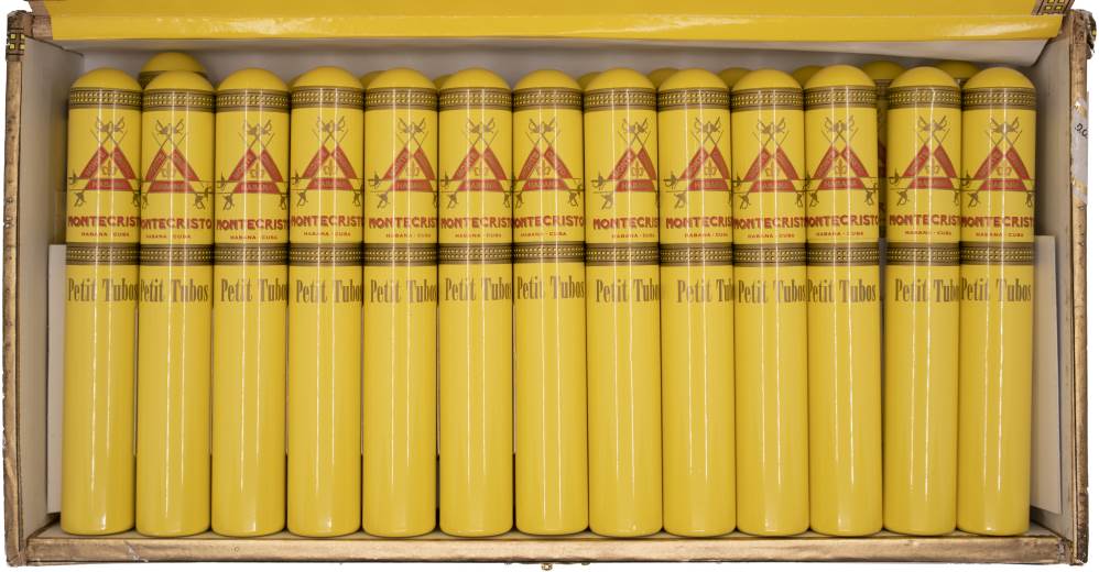 Montecristo Petit Tubos packaging