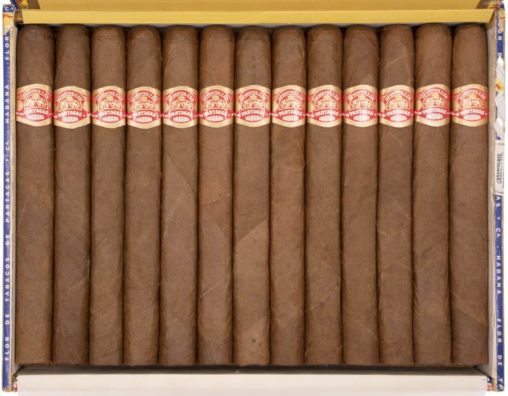 Partagás Coronas Grandes packaging