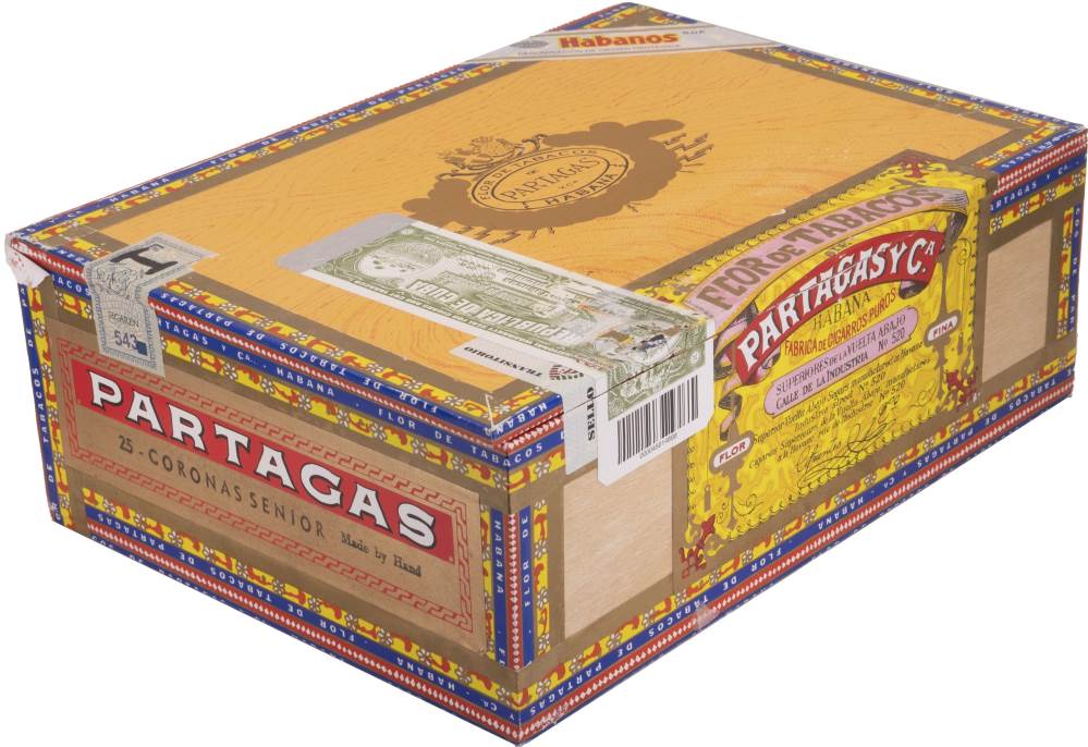 Partagás Coronas Senior packaging