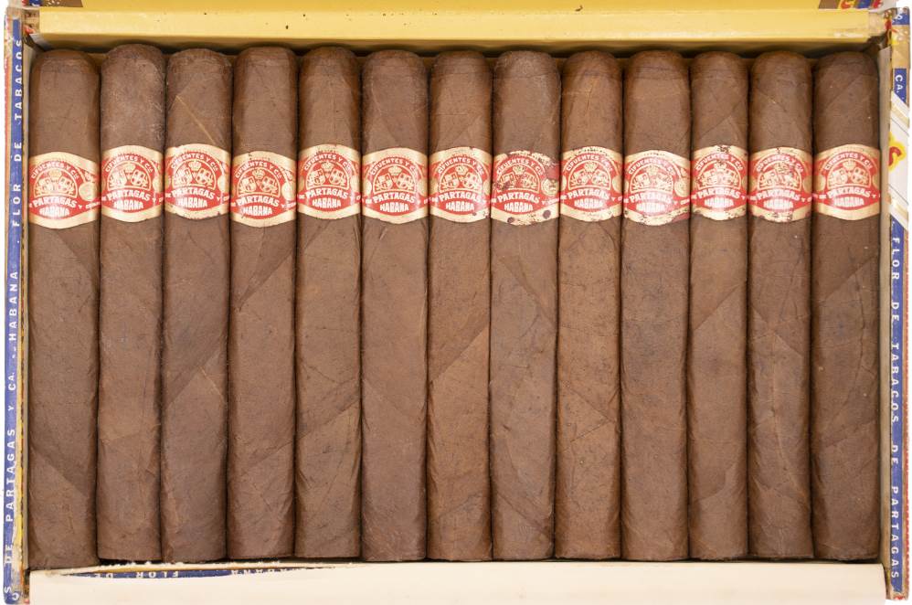 Partagás Petit Coronas packaging