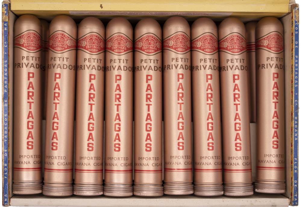 Partagás Petit Privados packaging