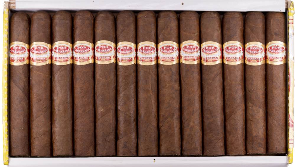 Por Larrañaga Especialista en Habanos y La Casa del Habano Exclusivo packaging