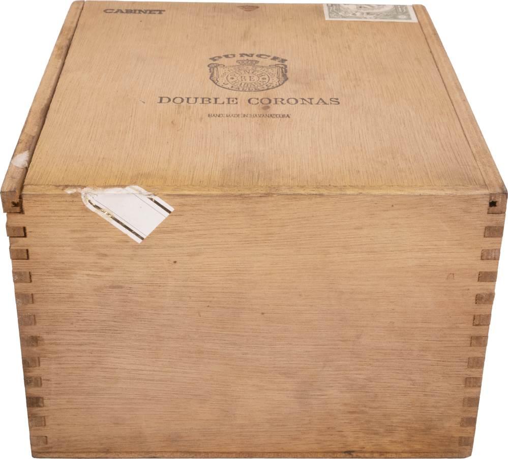 Punch Double Coronas packaging