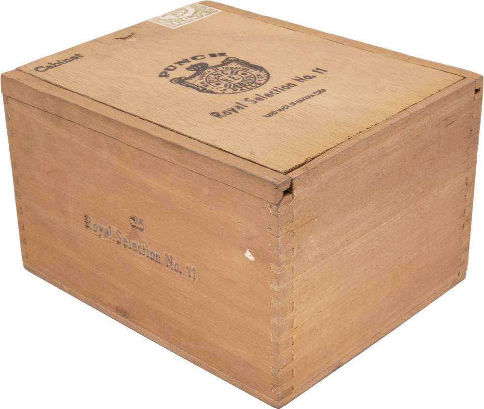 Punch Royal Selection No.11 packaging