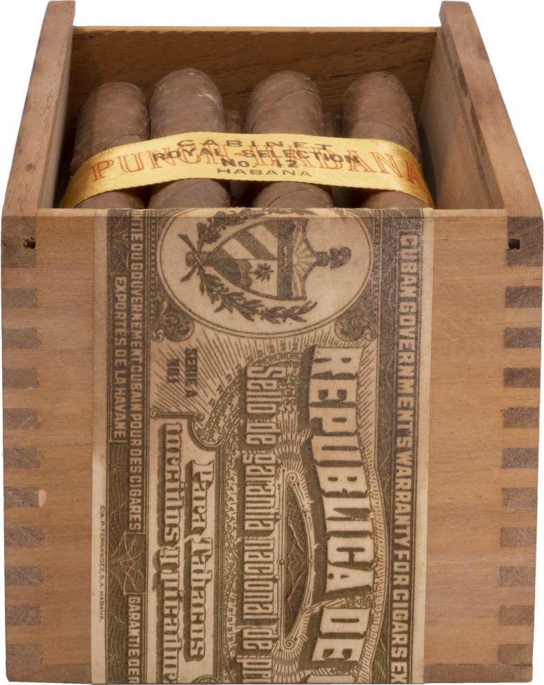 Punch Royal Selection No.12 packaging