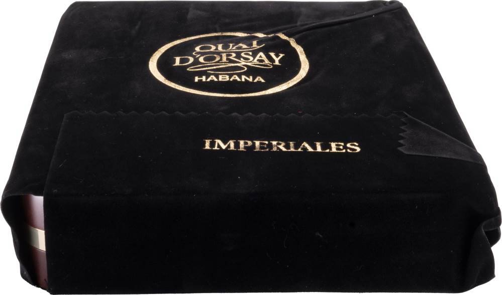 Quai d'Orsay Travel Humidor packaging