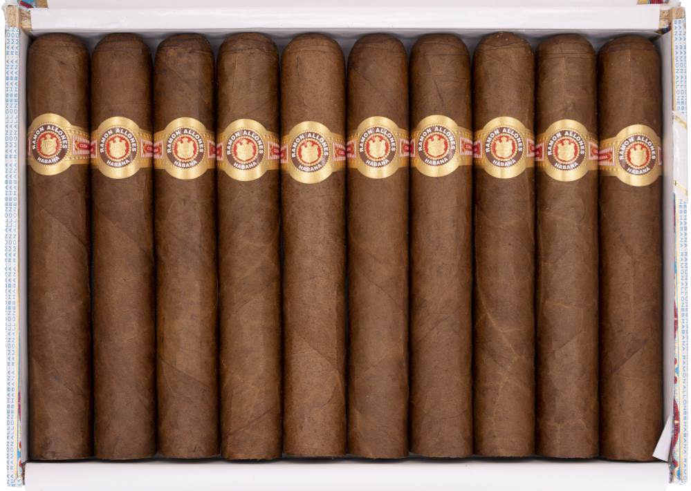 Ramón Allones Allones No.3 packaging