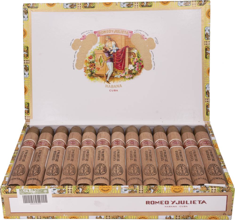Romeo y Julieta Cedros de Luxe No.2 packaging