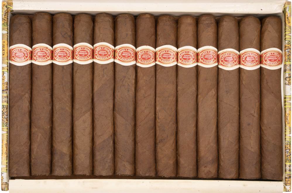 Romeo y Julieta Excepcionales packaging