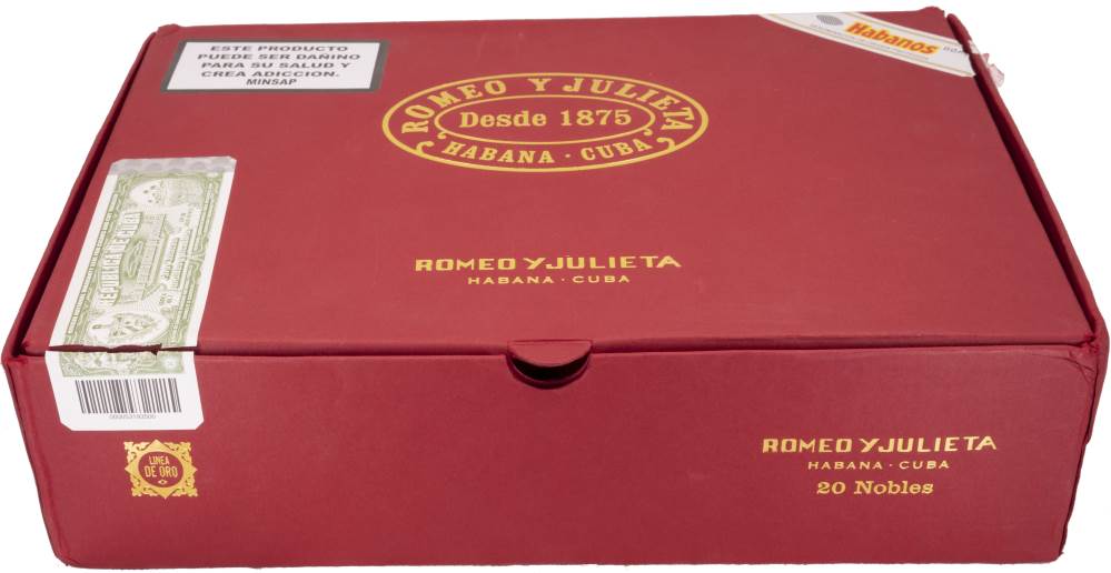 Romeo y Julieta Nobles packaging