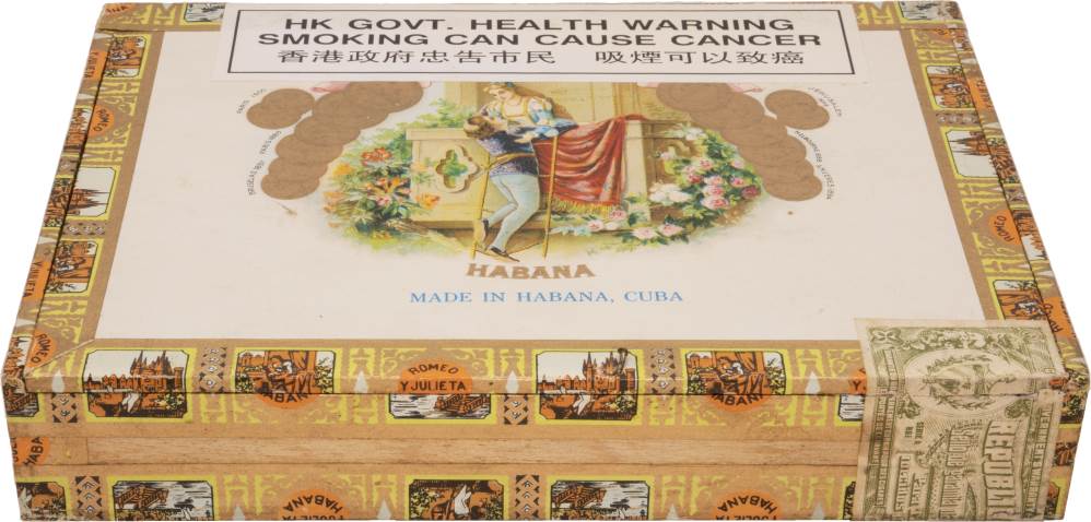 Romeo y Julieta Panetelas (2) packaging