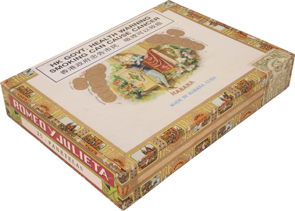 Romeo y Julieta Panetelas (2) packaging