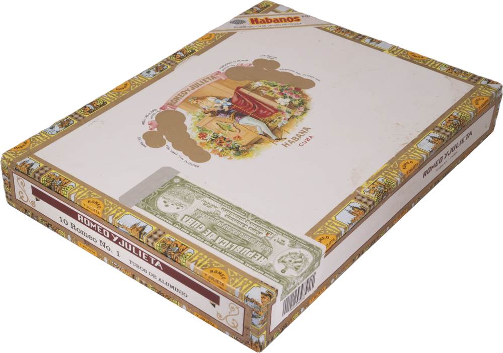Romeo y Julieta Romeo No.1 packaging