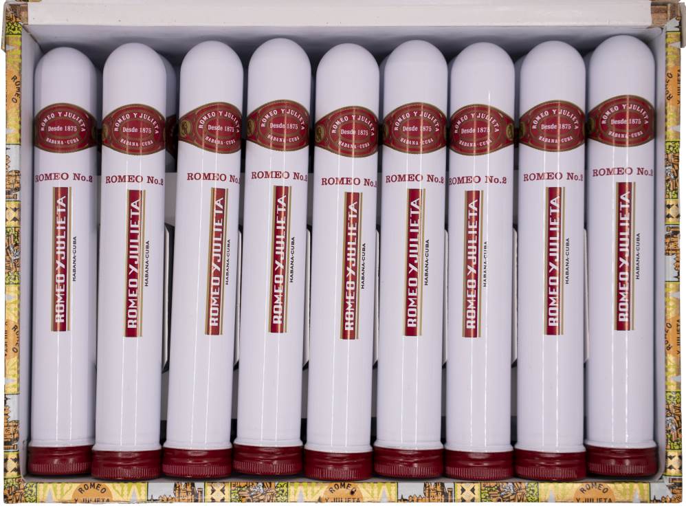 Romeo y Julieta Romeo No.2 packaging