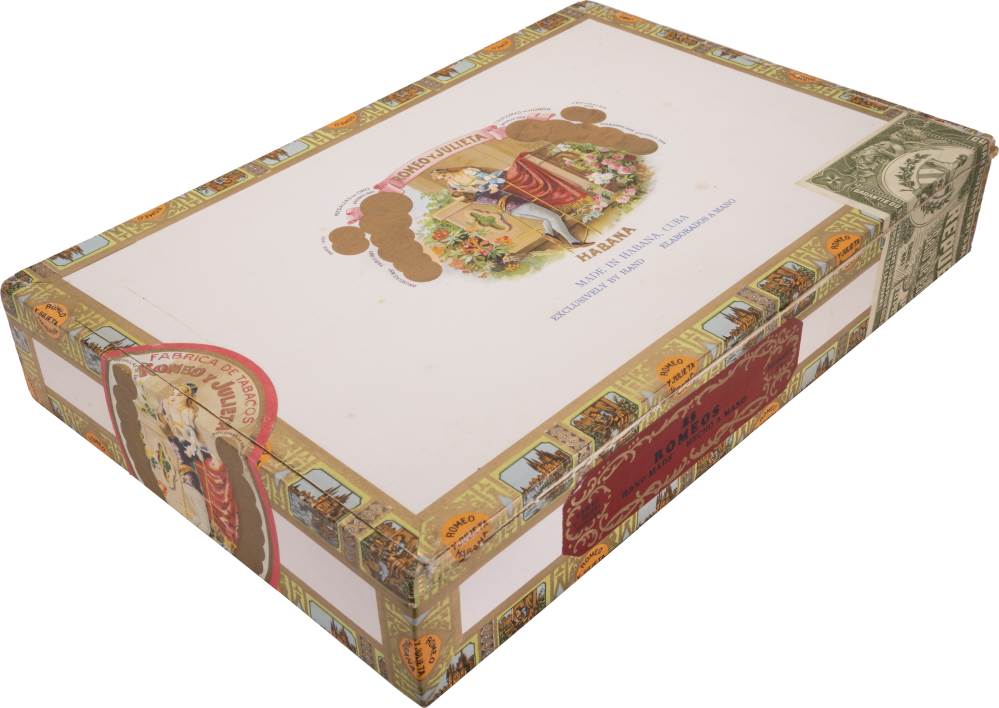 Romeo y Julieta Romeos packaging