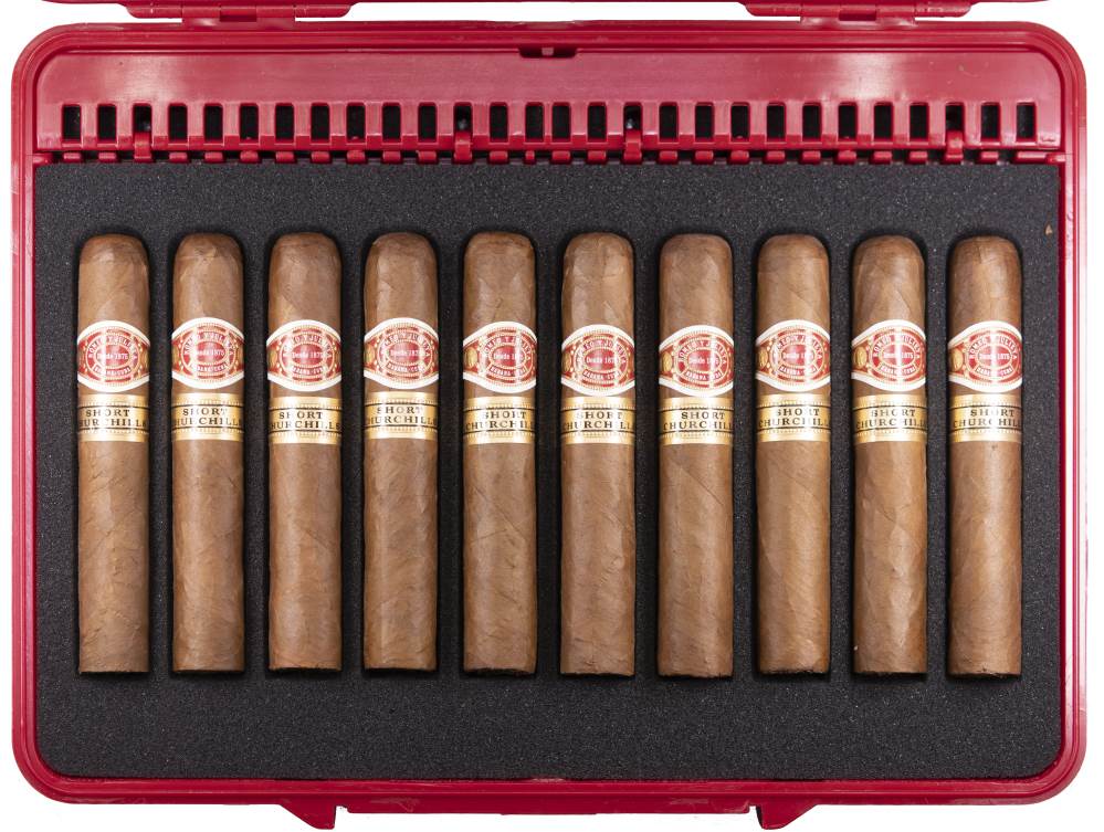 Romeo y Julieta Travel Humidor packaging