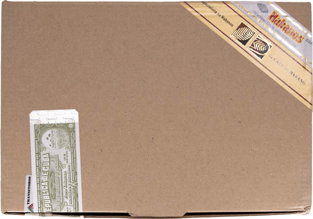 San Cristóbal de la Habana Especialista en Habanos y La Casa del Habano Exclusivo packaging