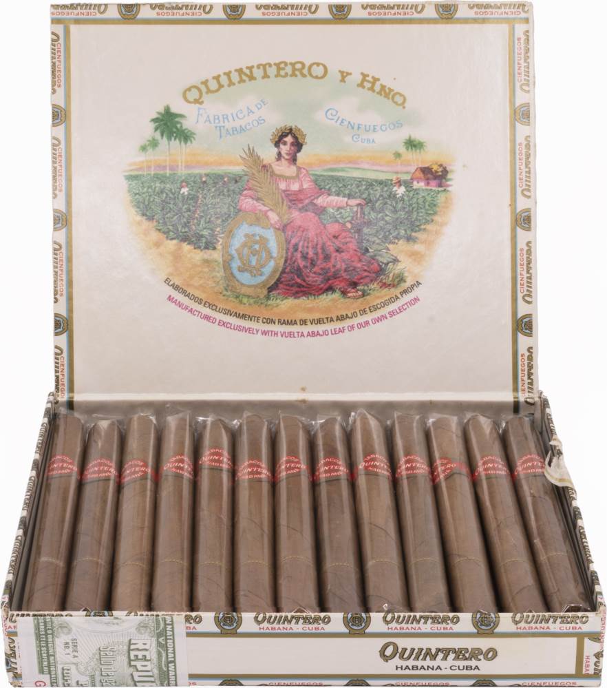 Small Cigars Quintero Puritos packaging