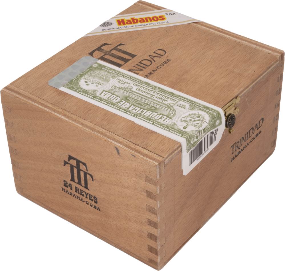 Trinidad Reyes packaging