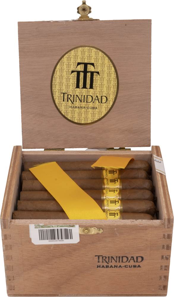 Trinidad Reyes packaging