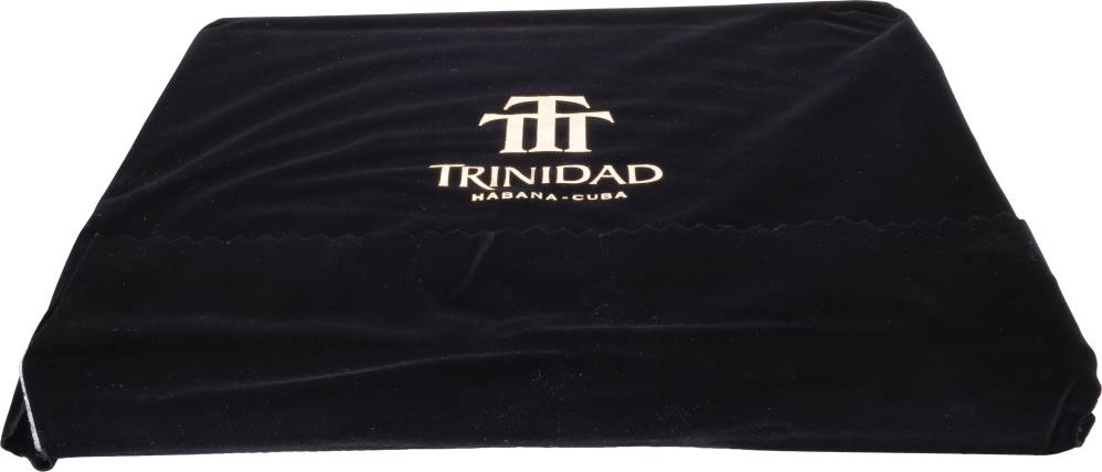 Trinidad Robusto Extra Travel Humidor packaging