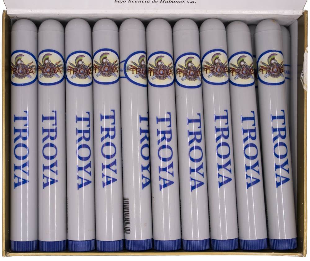 Troya Coronas Club (2) packaging