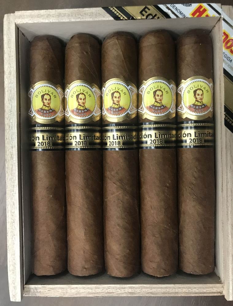 Bolívar Edición Limitada packaging