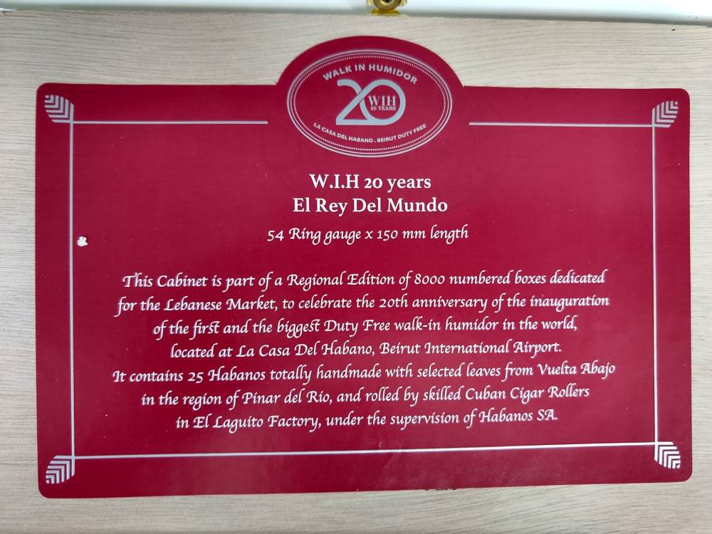 El Rey del Mundo Edición Regional Líbano packaging