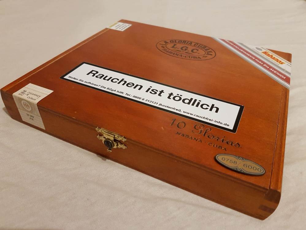 La Gloria Cubana Edición Regional 5ta Avenida packaging