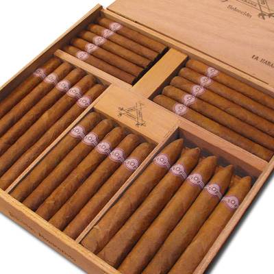 Montecristo Selección Box packaging
