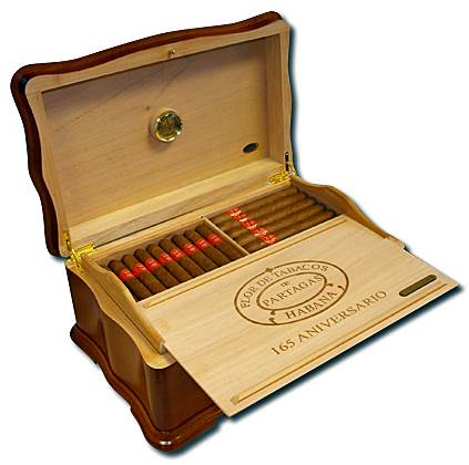 Partagás 165 Aniversario Humidor packaging