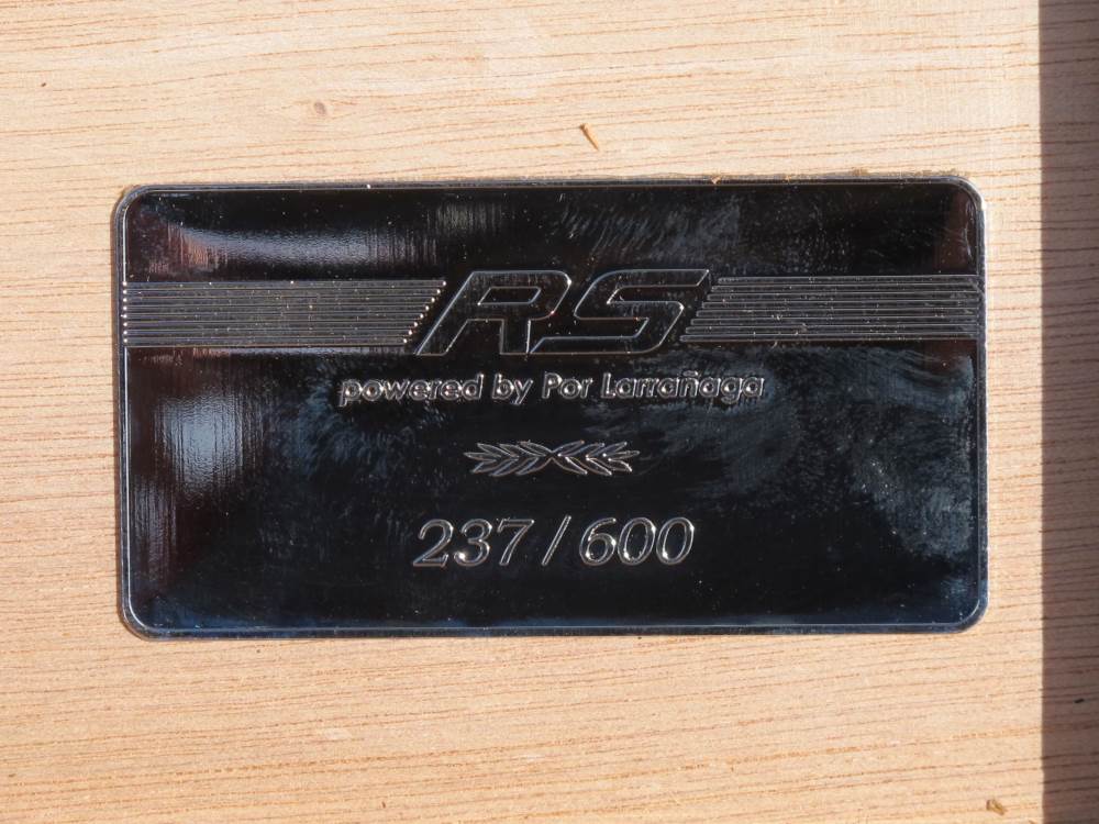 Por Larrañaga Edición Regional Andorra packaging