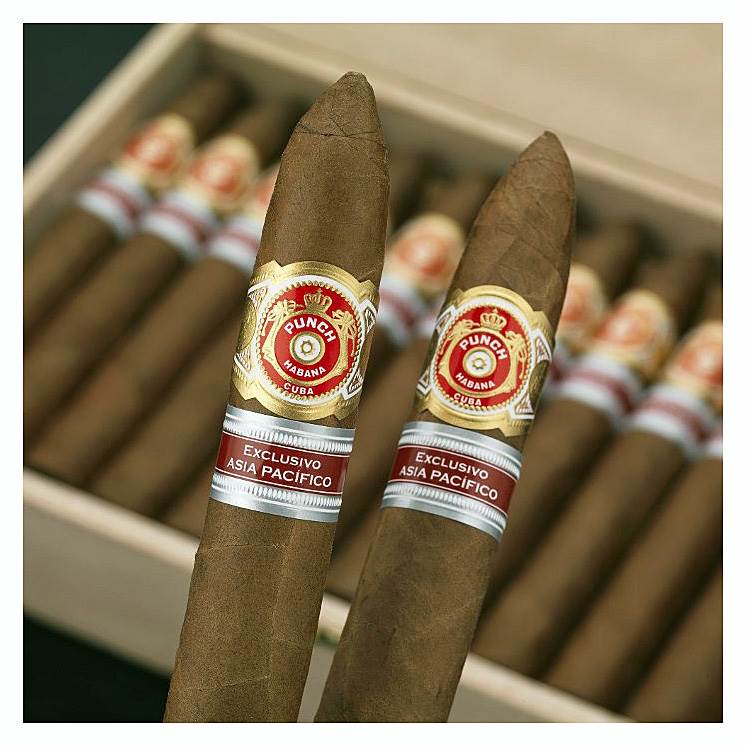 Punch Edición Regional Asia Pacifico packaging